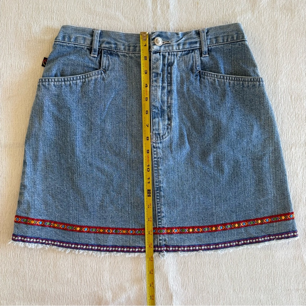 Denim Mini‎ Skirt Tribal Trim Frayed Hem Cotton Blue Size 9/10 - Picture 8 of 15